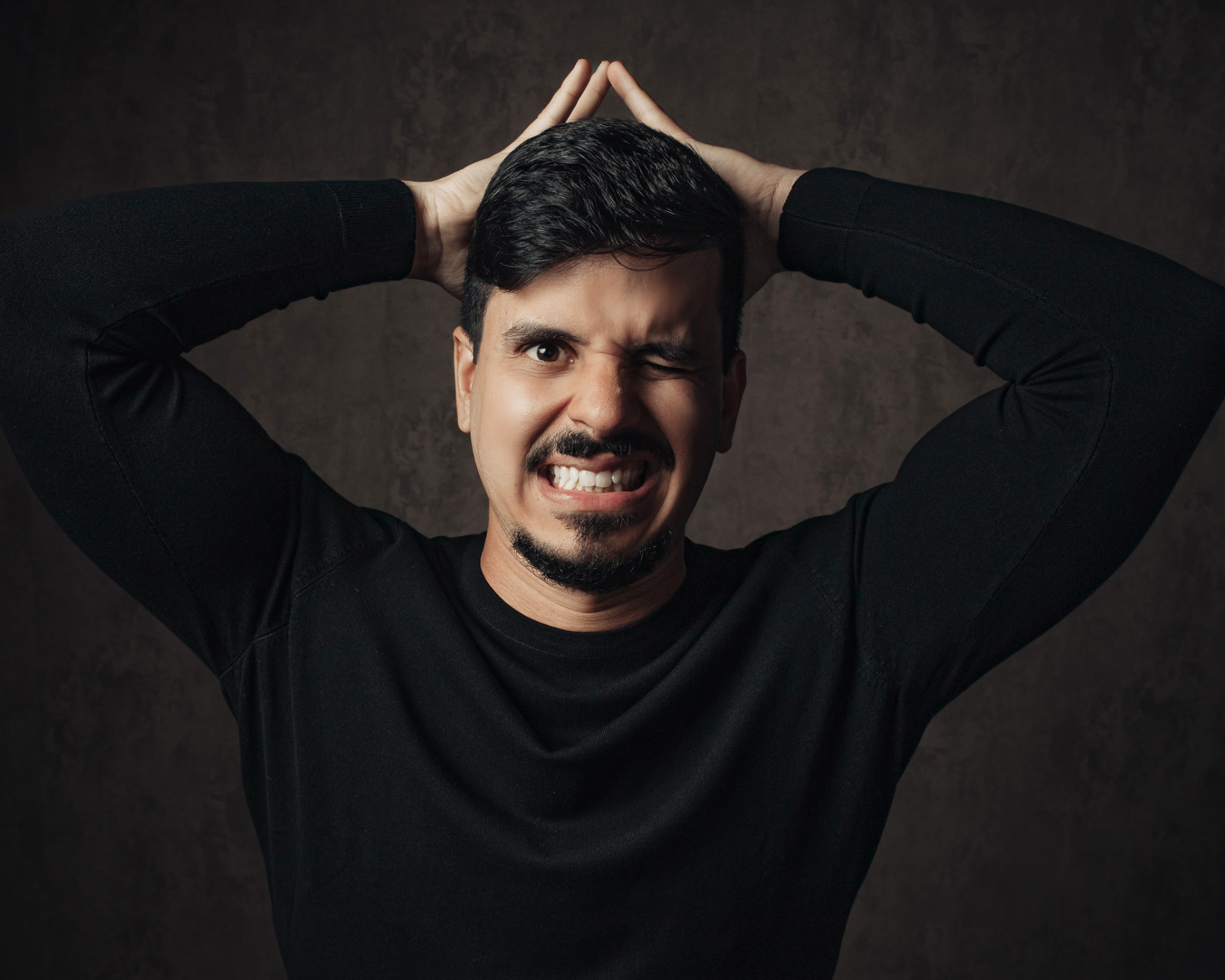 Dr. Fellipe Guimarães em retrato editorial